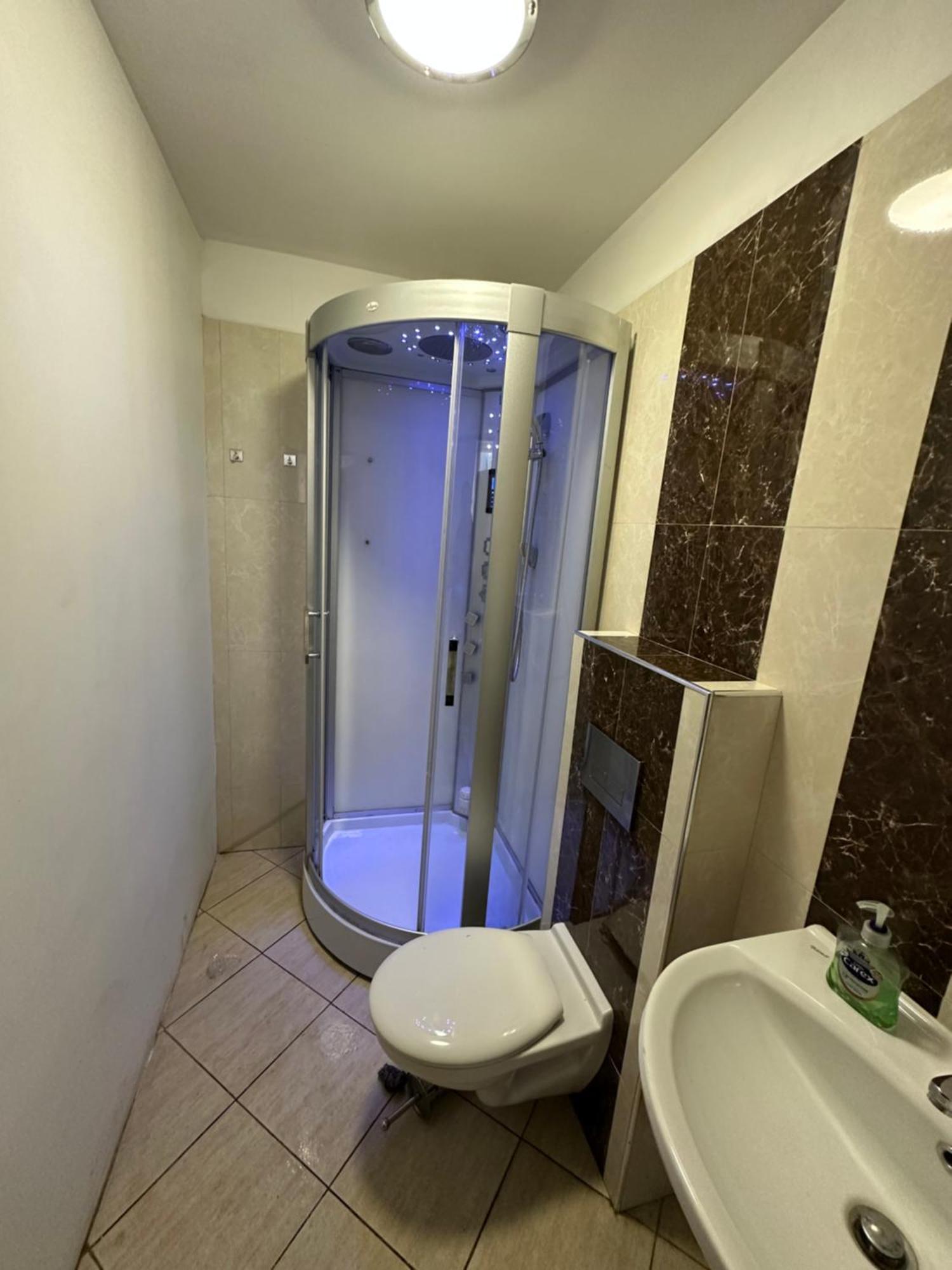 North London A Spacious 7 Bedroom House Accommodating Up To 18 People Complete With Own Gym And Table Tennis Zewnętrze zdjęcie
