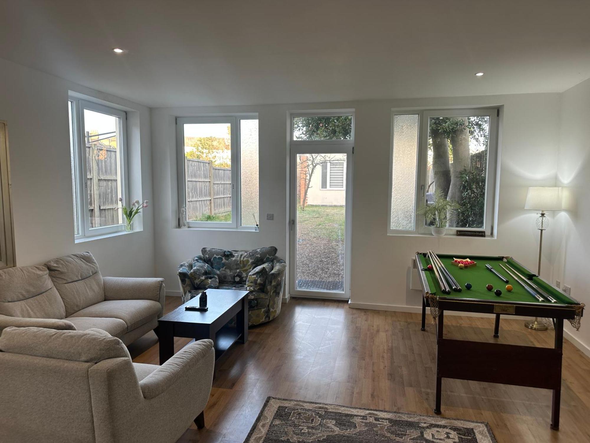 North London A Spacious 7 Bedroom House Accommodating Up To 18 People Complete With Own Gym And Table Tennis Zewnętrze zdjęcie